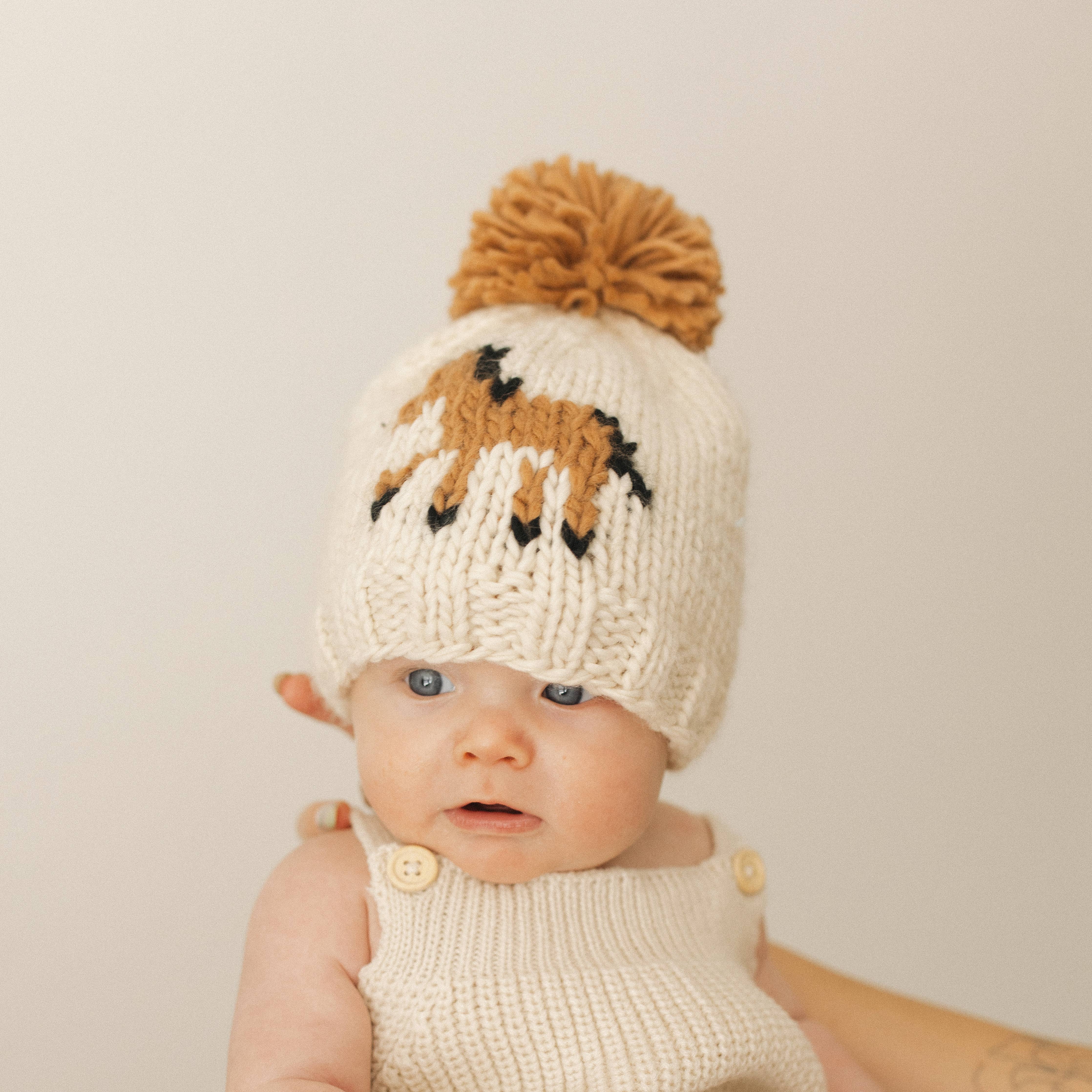 Pony Handknit Beanie (Cream)