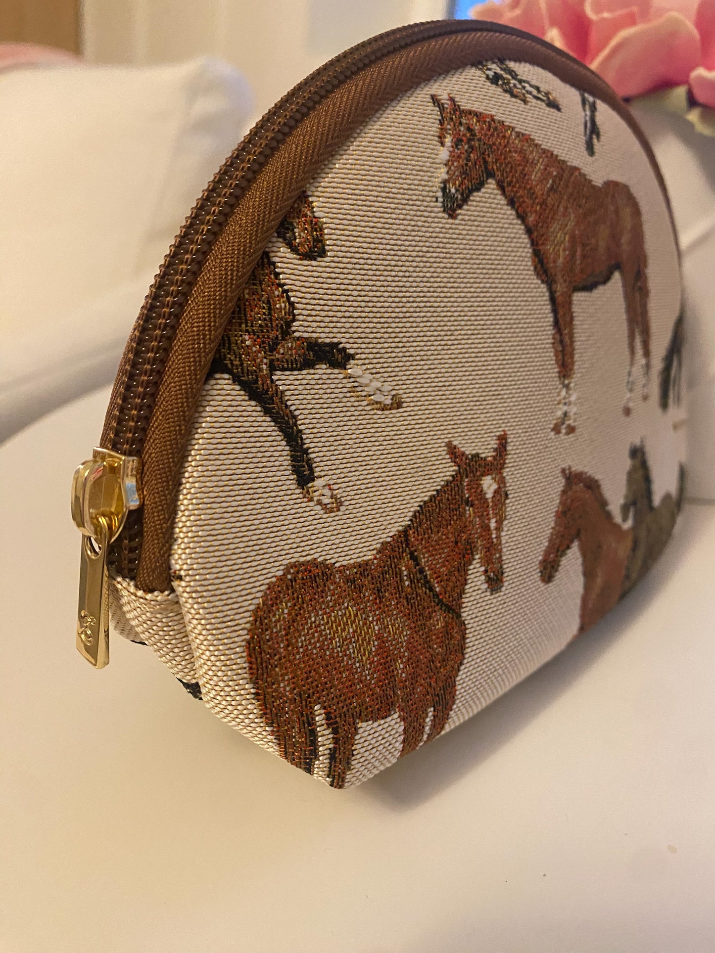 horse pouch
