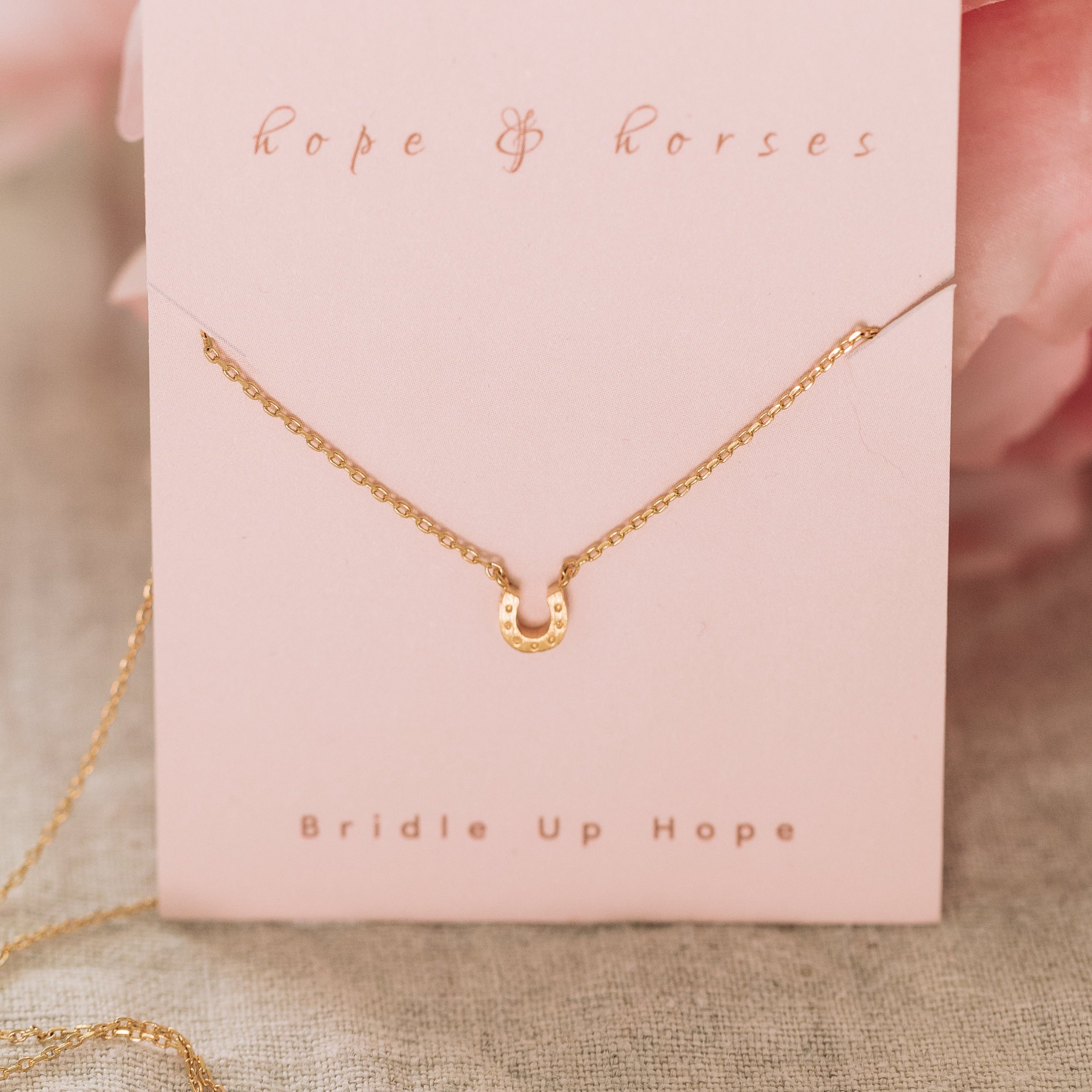 Tiny Horseshoe Necklace Gold