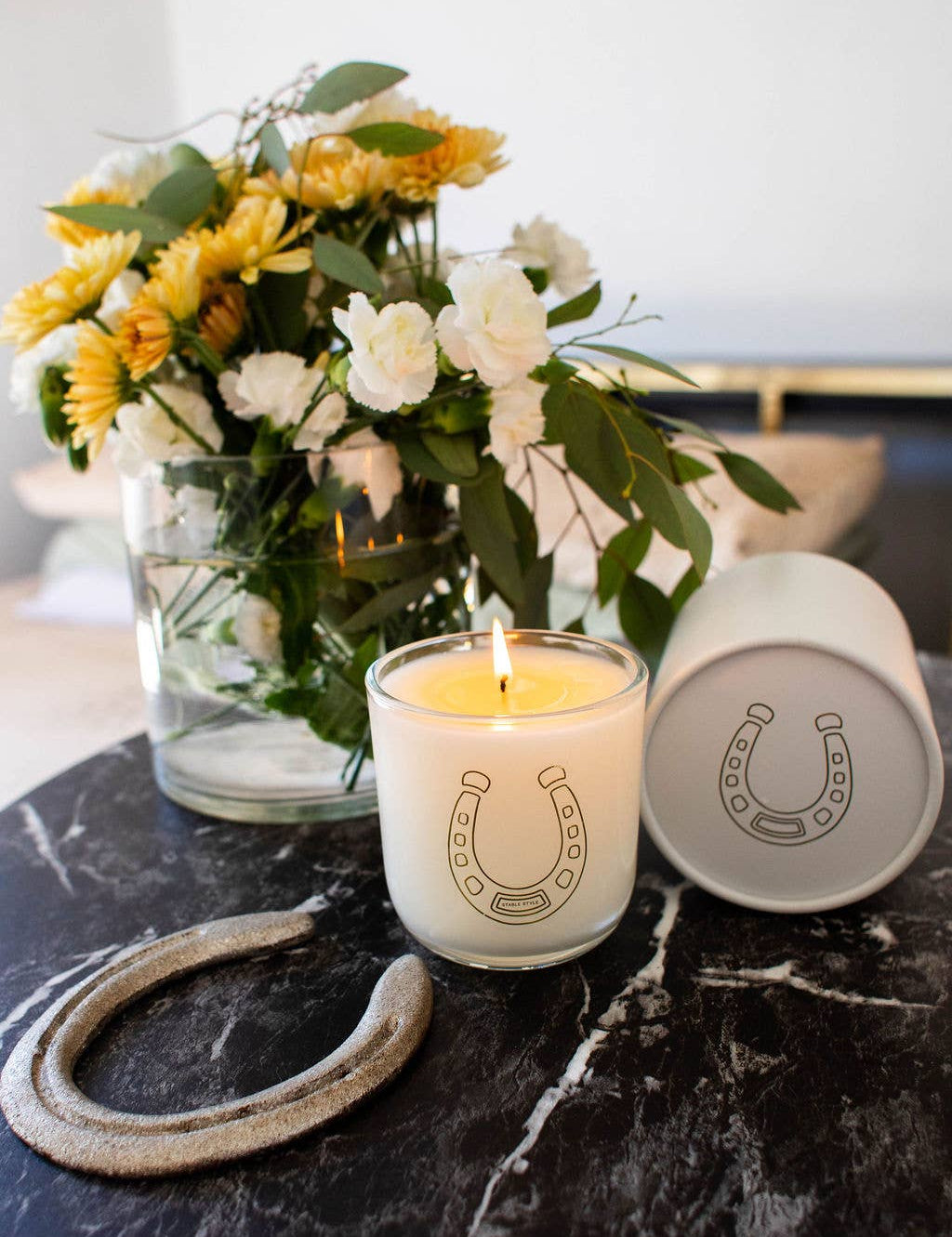 Lucky Horseshoe Soy Wax Candle (10 oz)