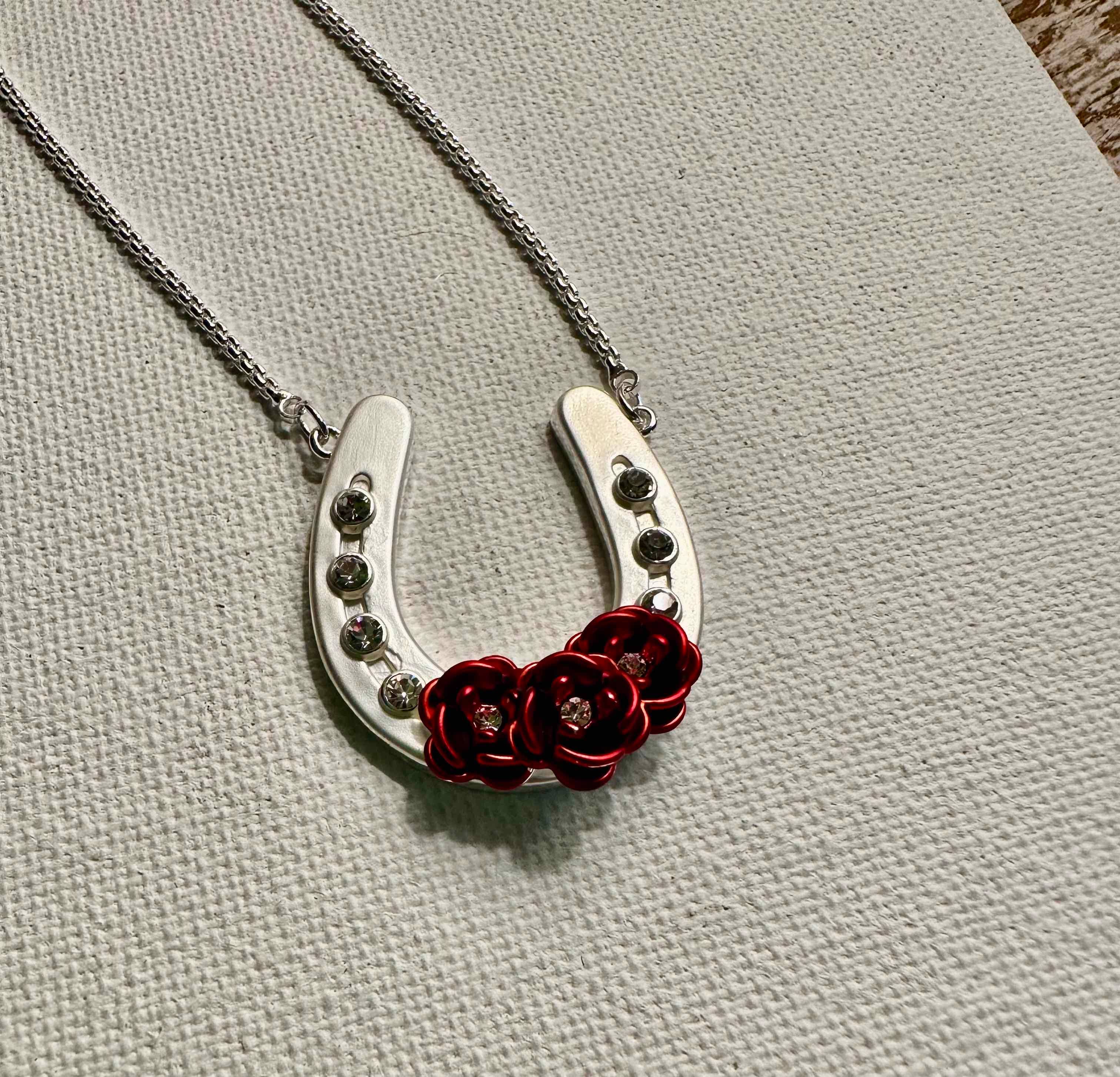 rose horseshoe necklace