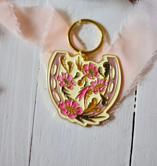 floral horseshoe keychain
