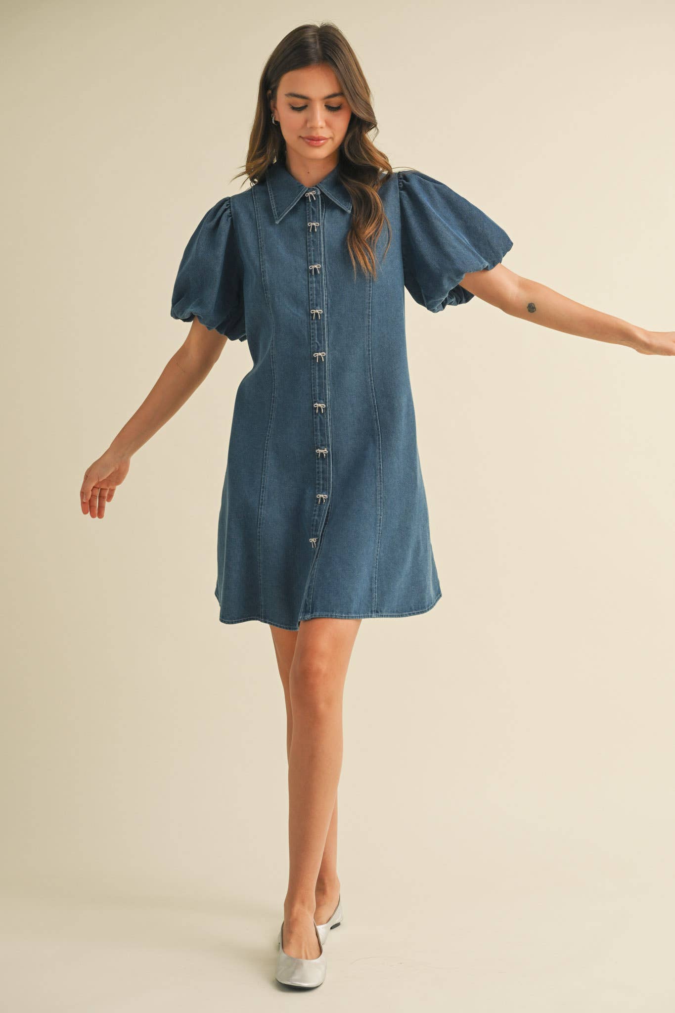 lasso bow denim dress