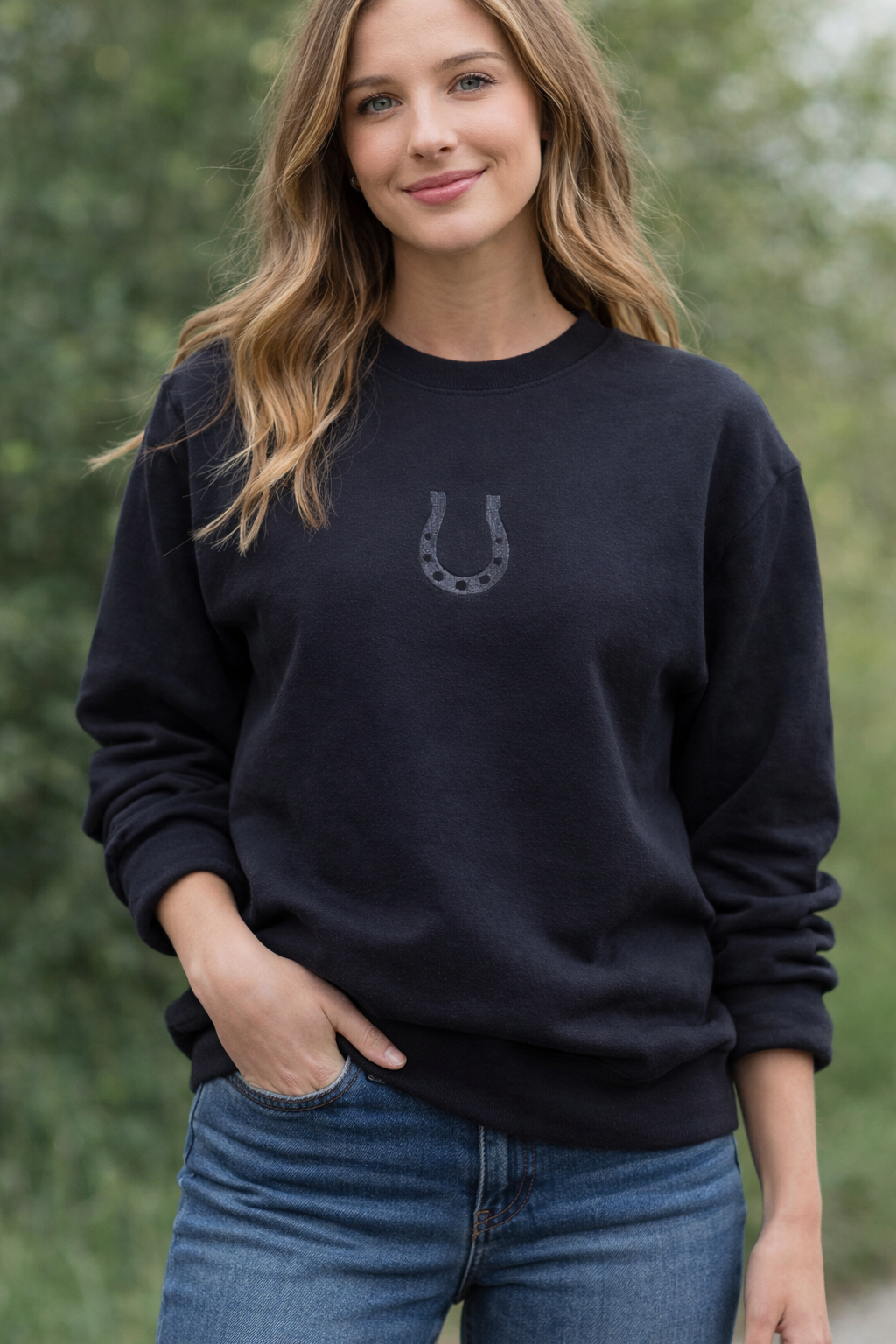 Fortuna Horseshoe Sweatshirt (Black)