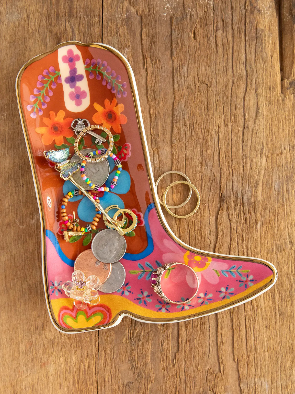 artsy boot dish