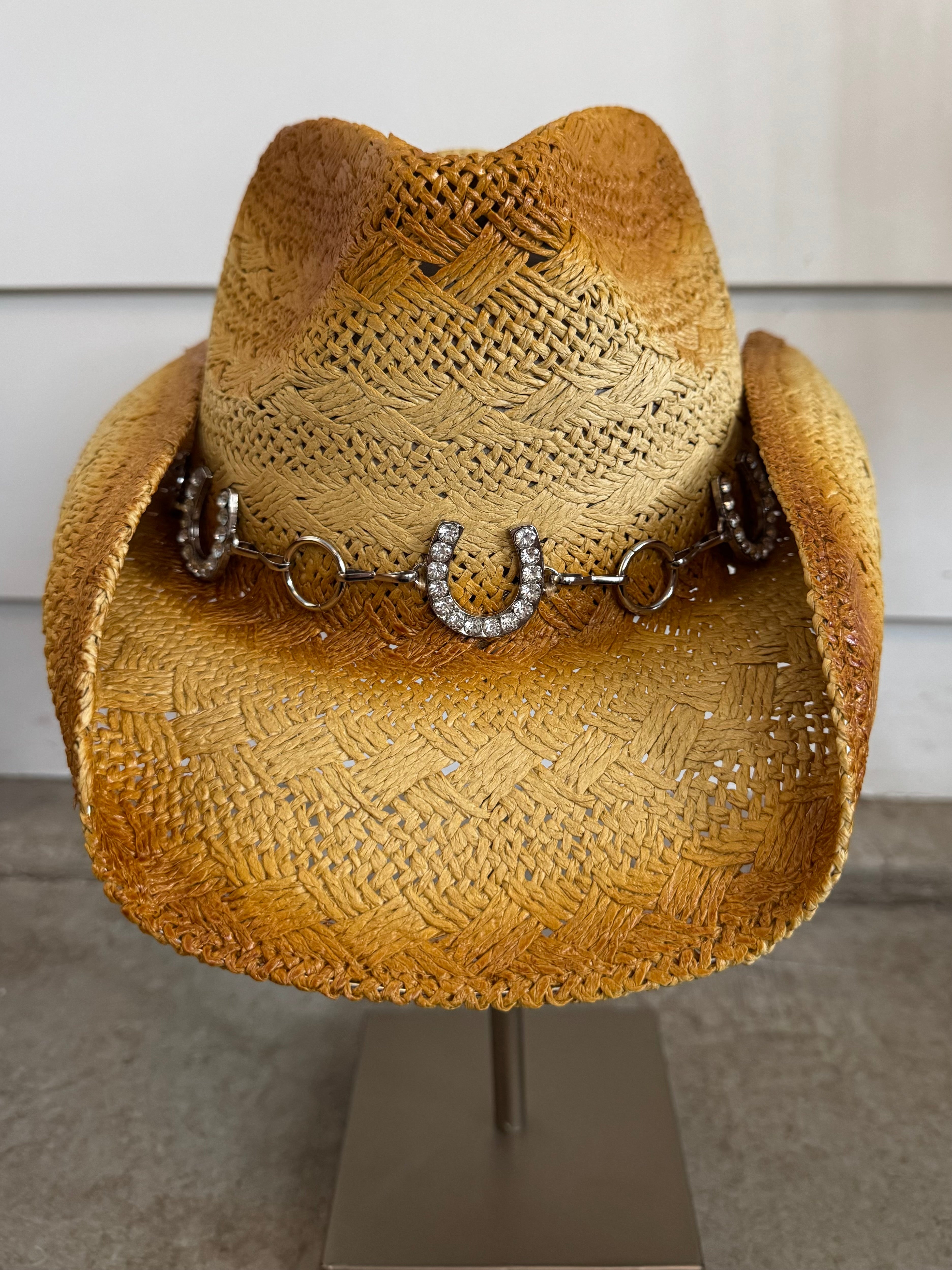 lucky trail cowgirl hat