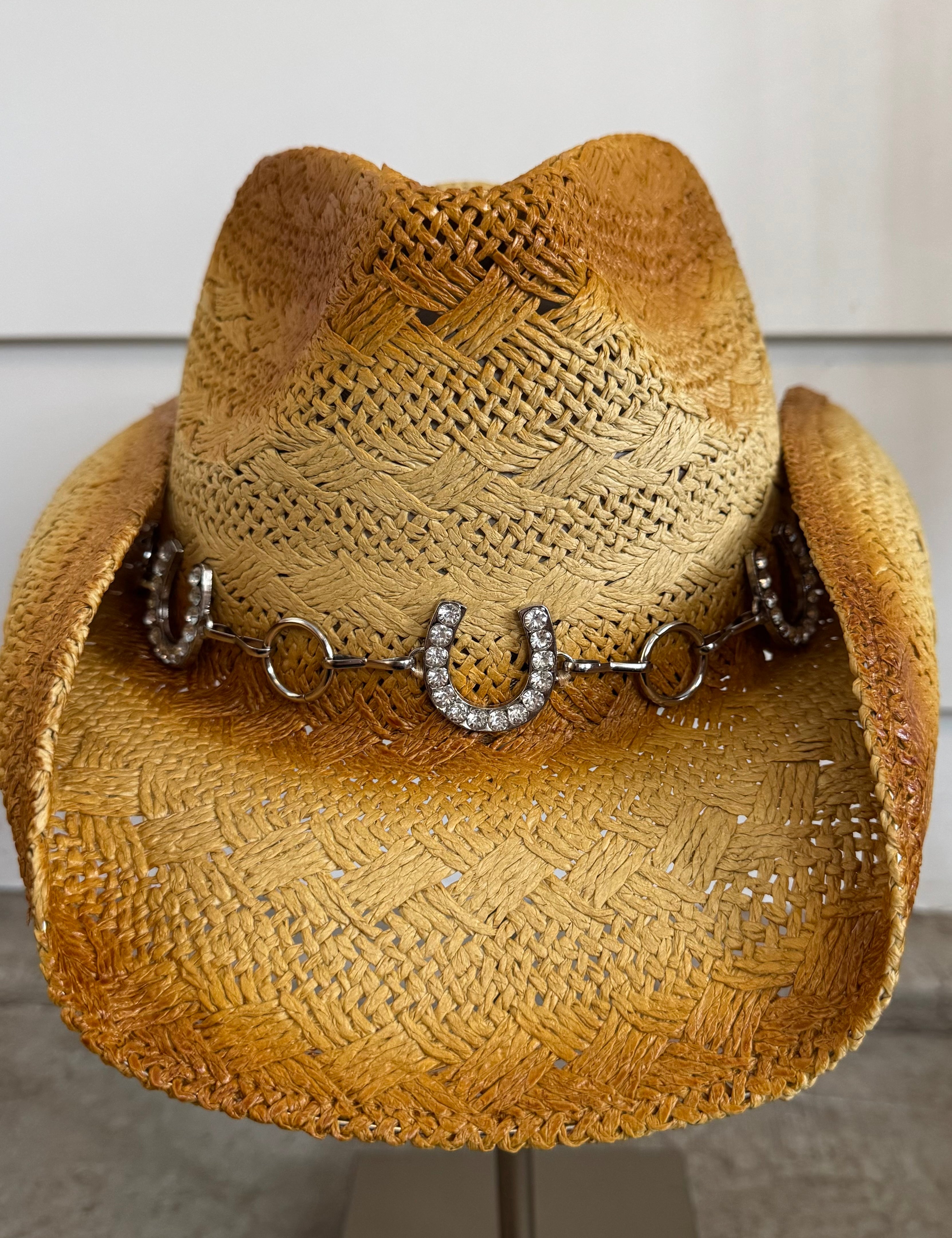 lucky trail cowgirl hat