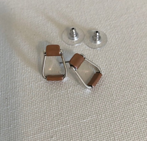Stirrup Earrings with Copper Tones