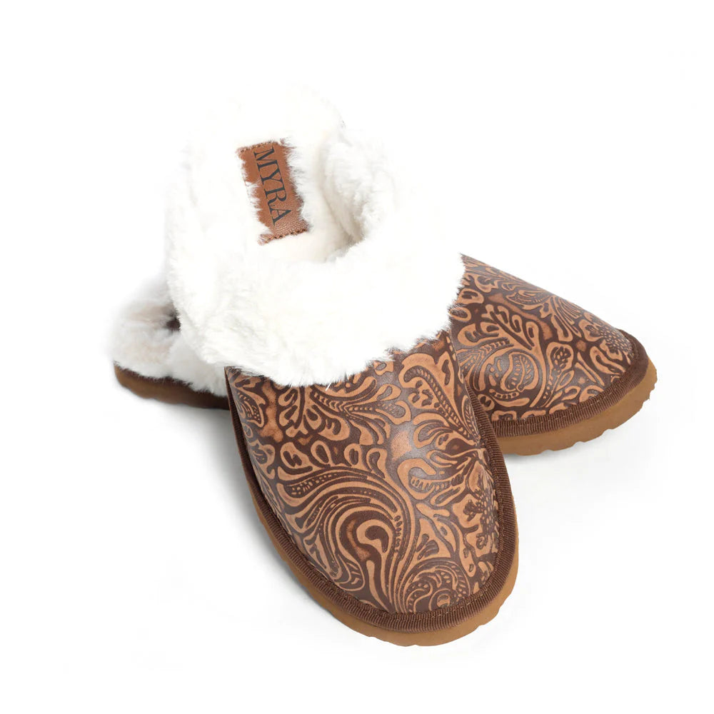 saddle & soul cozy leather slippers