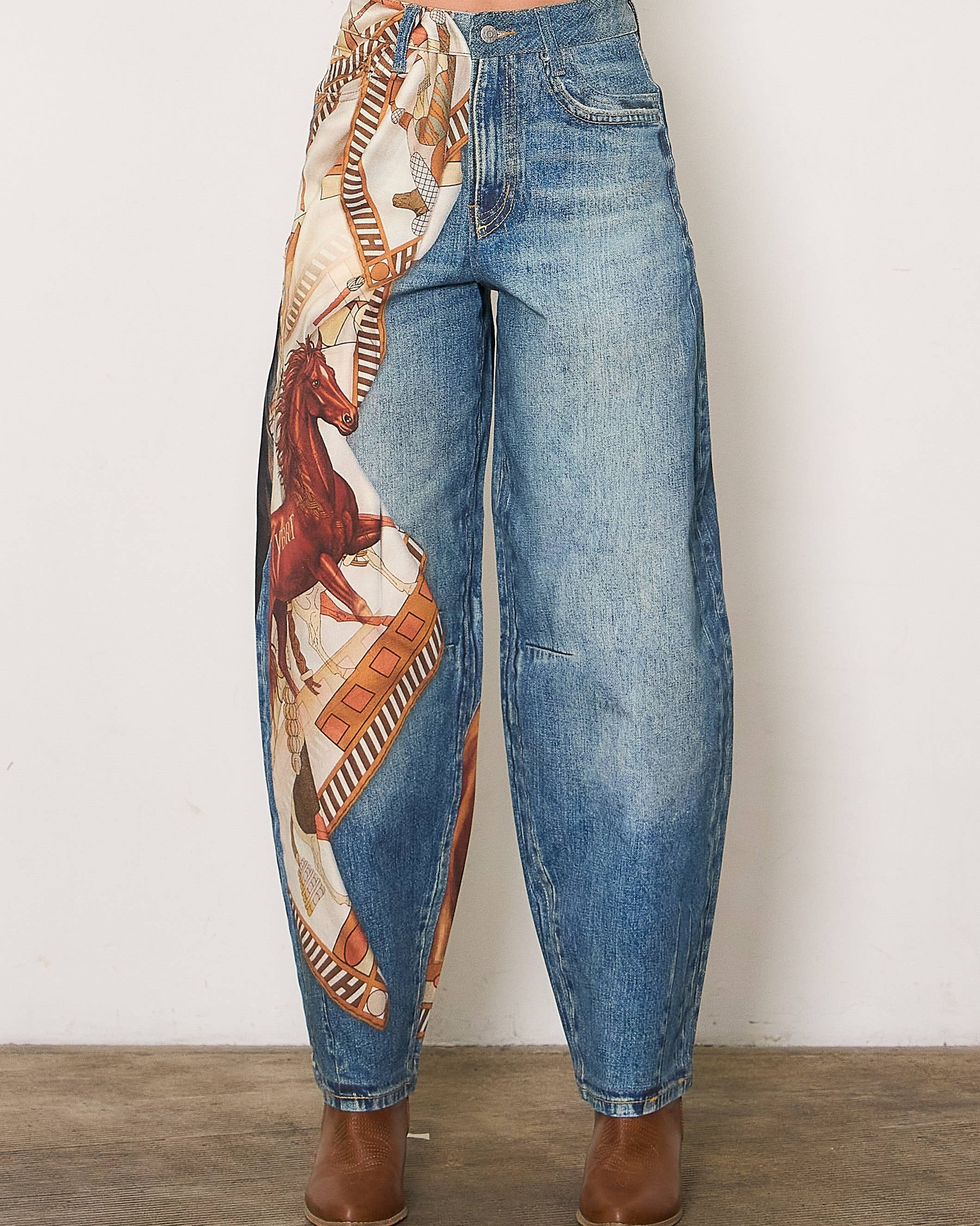 Horse Saddle Scarf Jeans