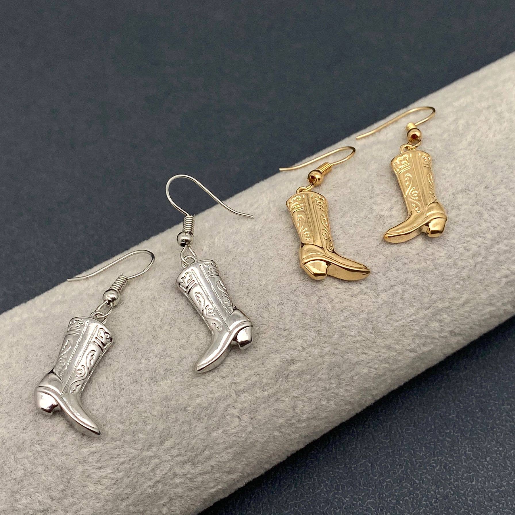 Western Style Cowgirl Boots charm Dangle Earrings - WJ