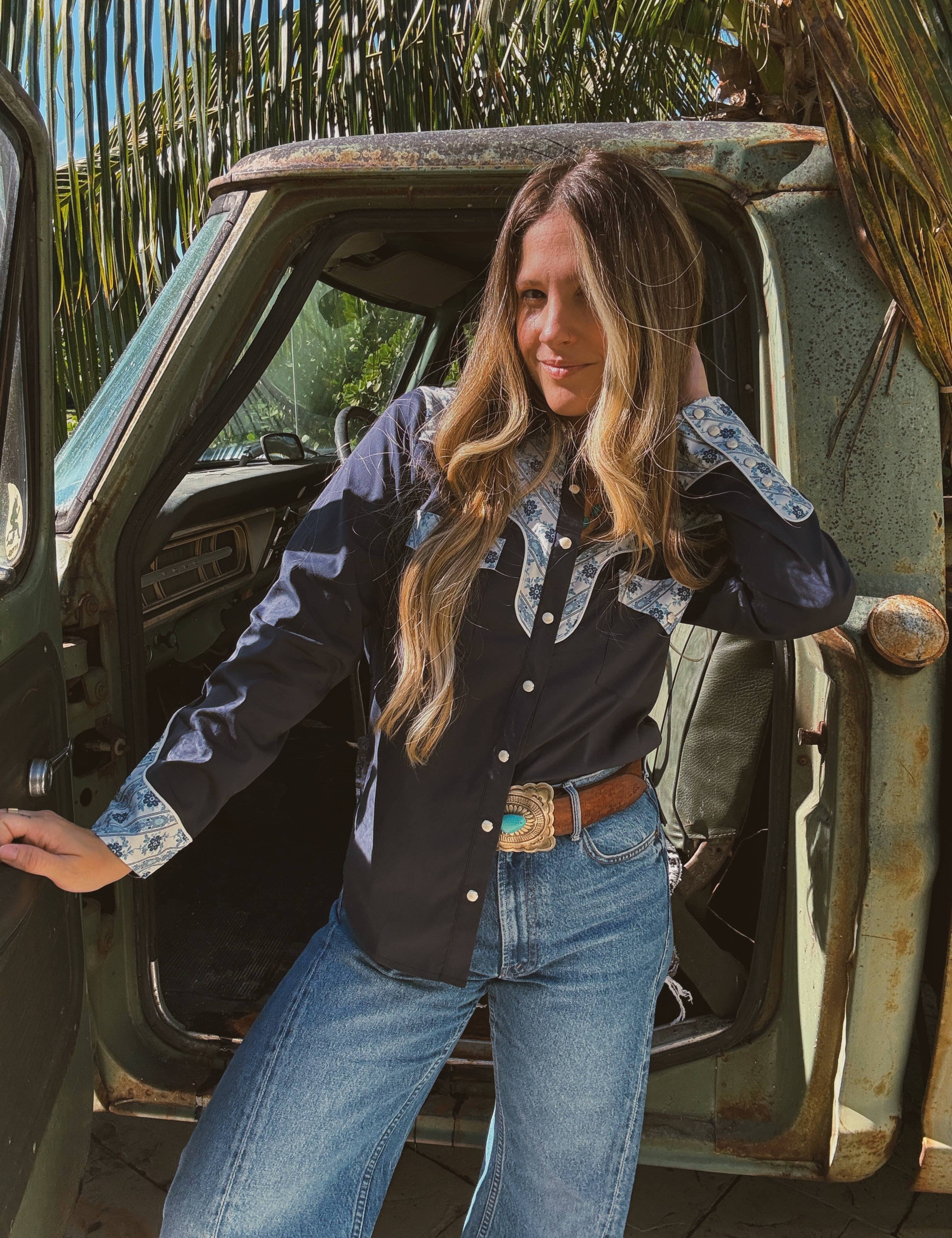 John Wayne Western Pearl Snap Button Up Top In Denim Blue
