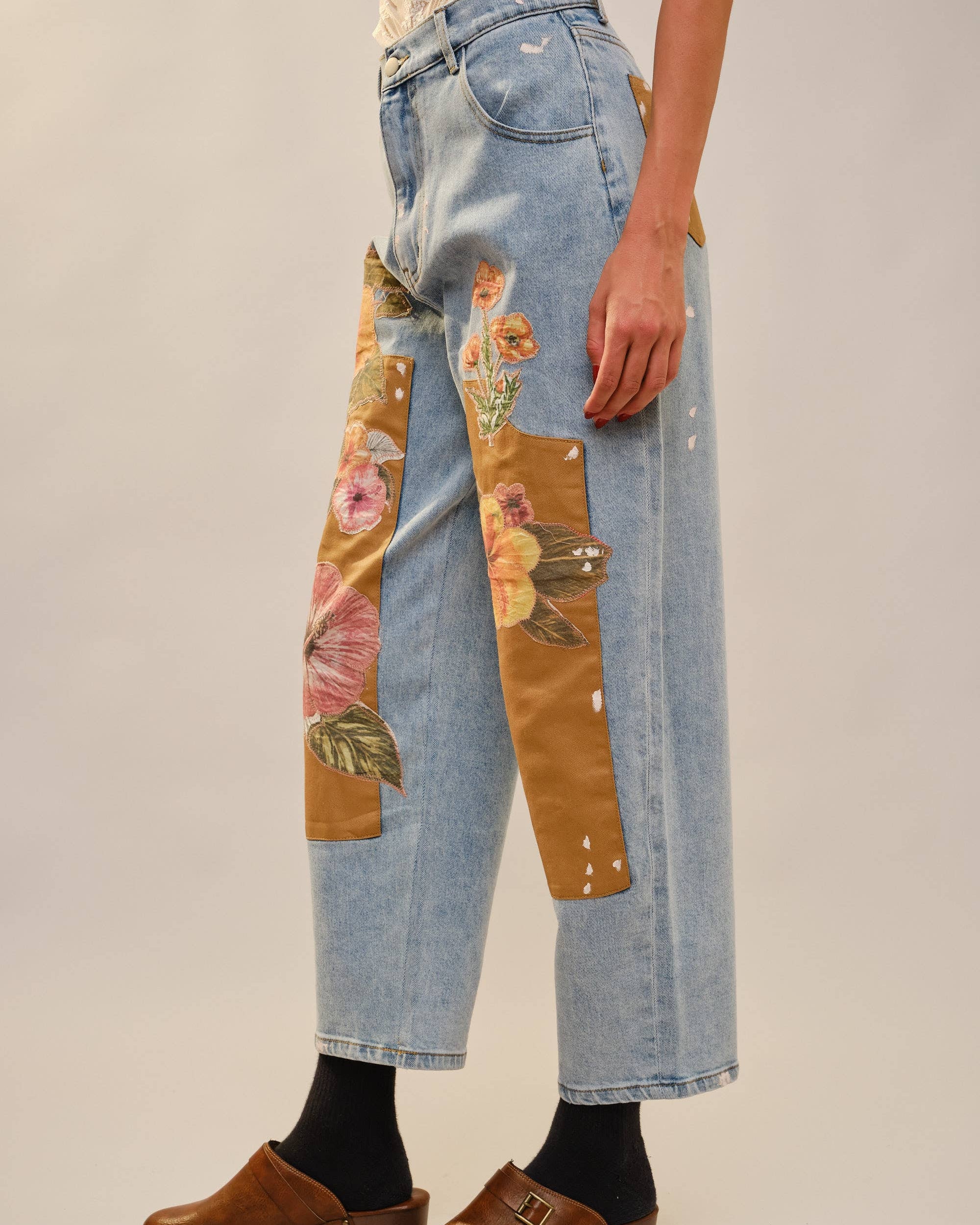 Flower Patch Barrel Leg Jean