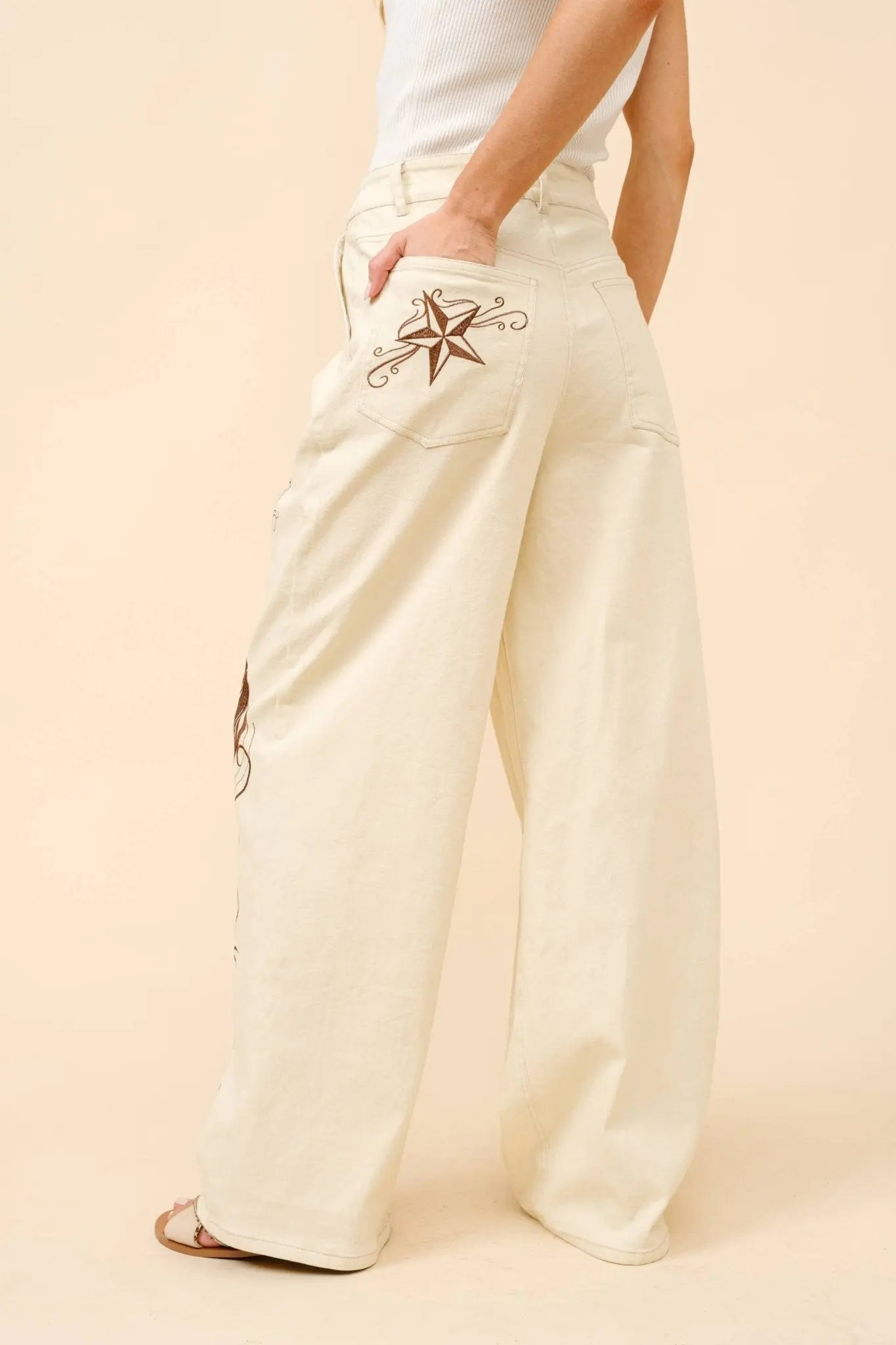 Embroidered Western Twill Loose Jeans - Bridle Up Hope Shop