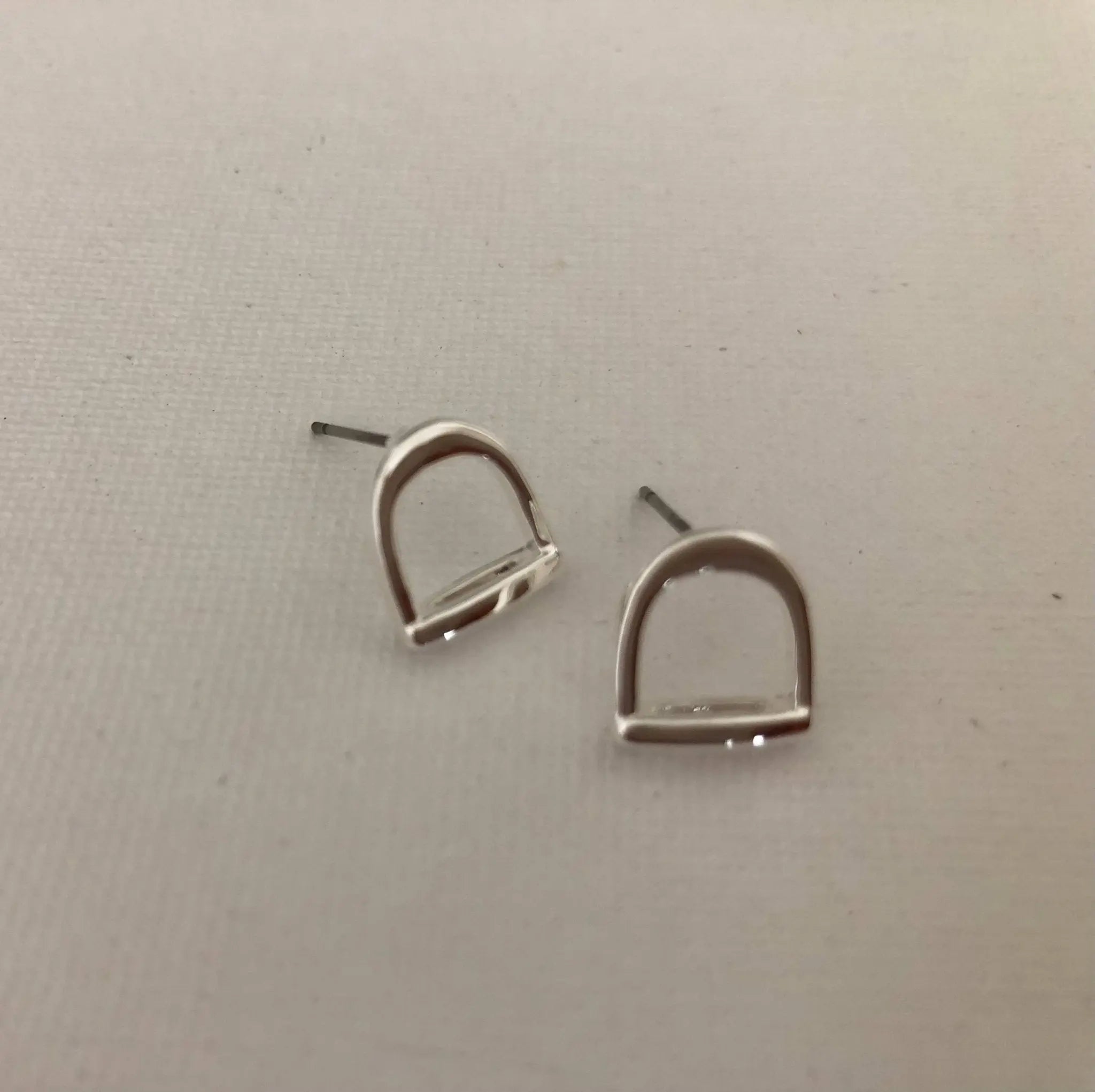 English Stirrup Stud Earrings - Bridle Up Hope Shop