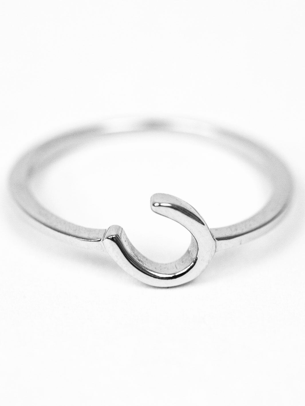 angled horseshoe ring